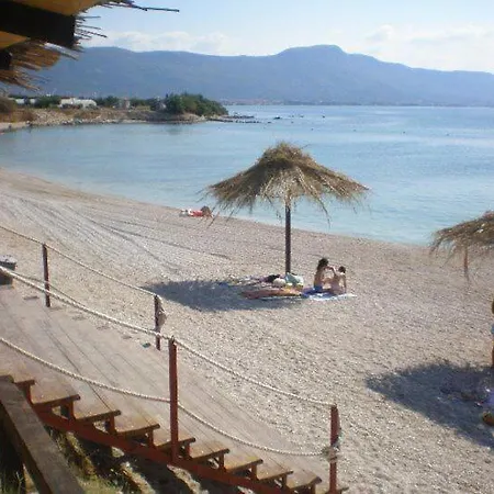 Ezgeta Kaštel Novi